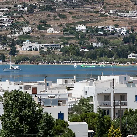 John's & Apartment *