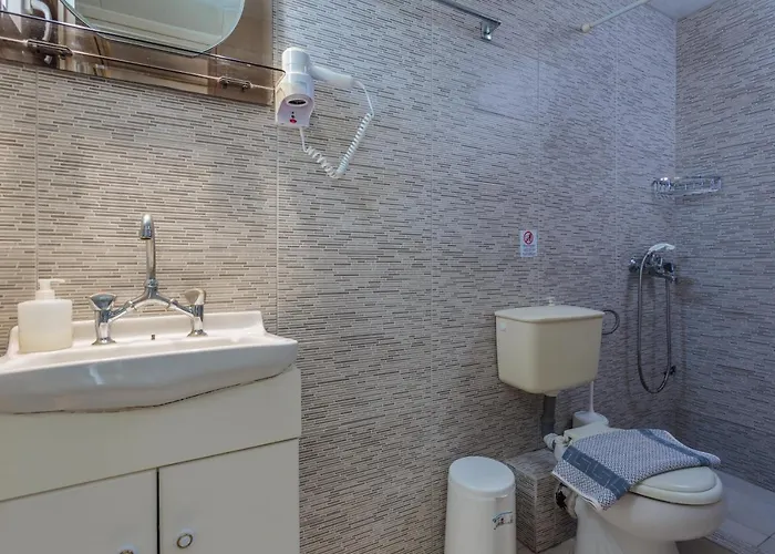 Διαμέρισμα John's &